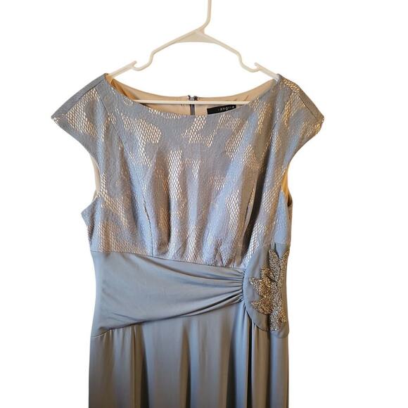 Sangria sz 16 ice dusty blue maxi gown mother of bride dress special occasion - Picture 3 of 8